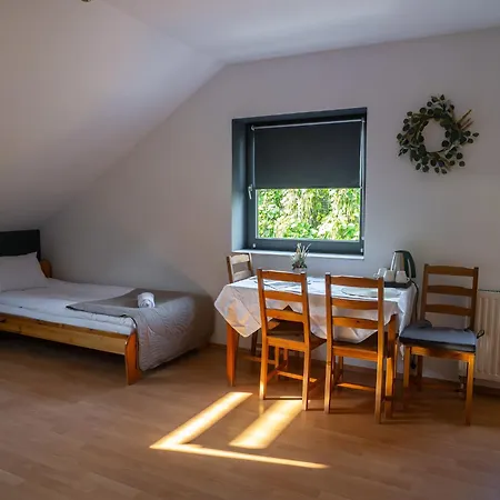 Vitrin Panzio 3* 大毛罗什